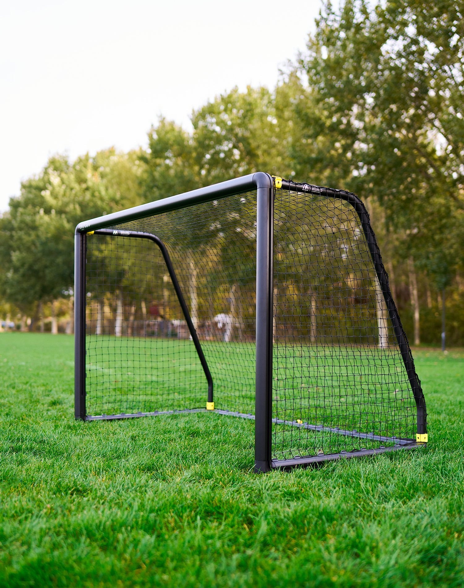 Munin Strive M4 Soccer Goal (6x4 ft) 2200