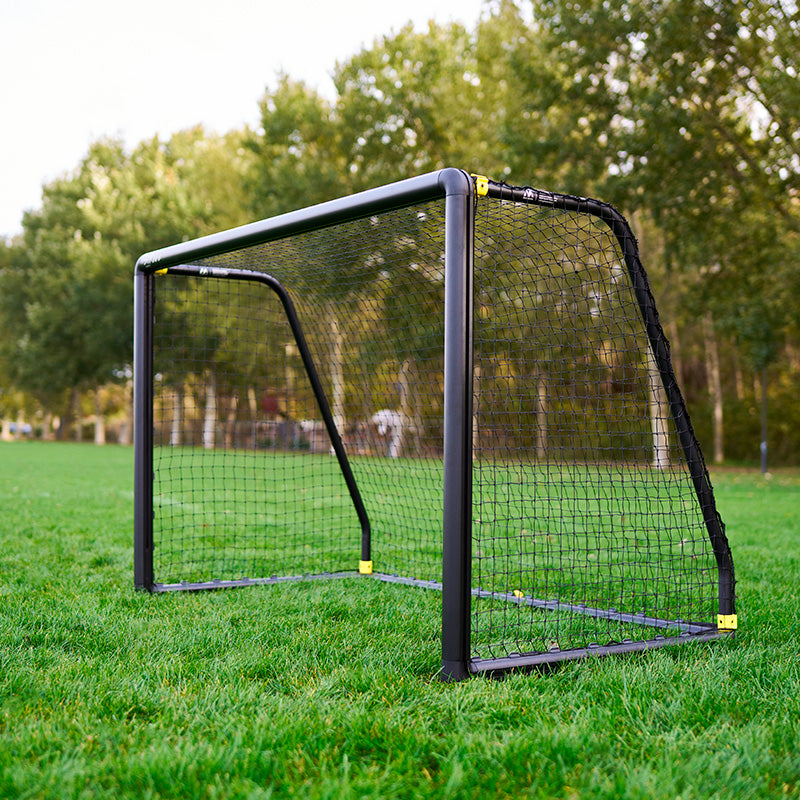 Munin Strive M4 Soccer Goal (6x4 ft) 2200